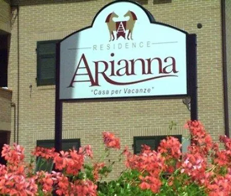 מלון דירות Arianna רוזיה