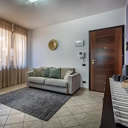 Arianna Aparthotel Rosia