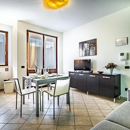 Aparthotel Arianna 4*