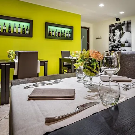 Aparthotel Arianna 4*