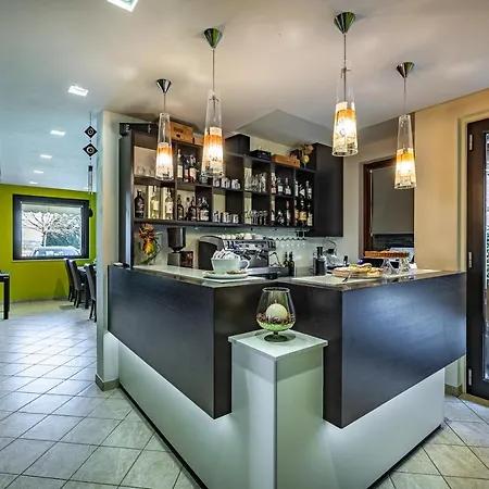 公寓式酒店 阿瑞安娜住宅酒店
