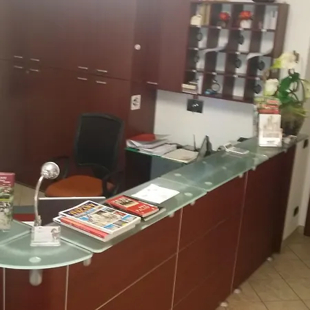 Arianna Aparthotel 4*