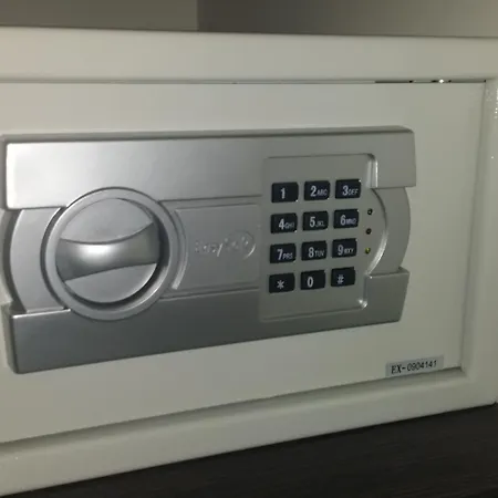 Aparthotel Arianna 4*