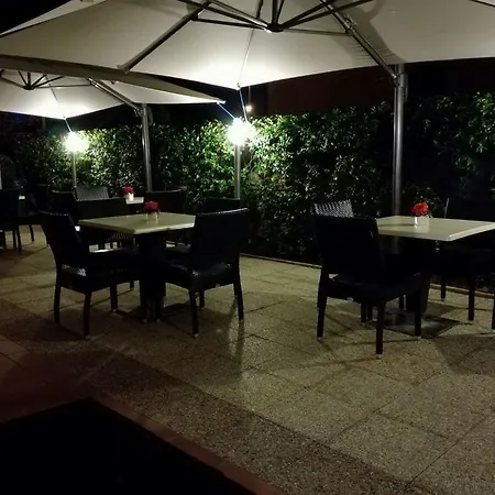 公寓式酒店 阿瑞安娜住宅酒店 罗西亚